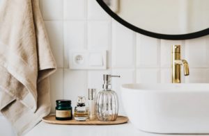 clean bathroom